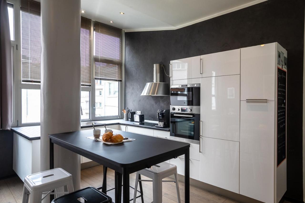 Le Loft Horloger Avec Parking Apartment Besancon Ngoại thất bức ảnh